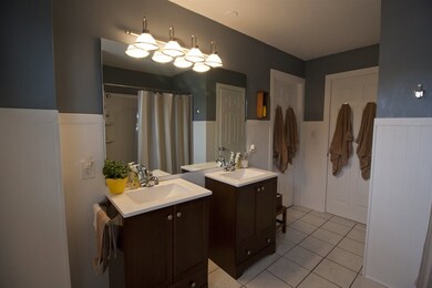 2510 Kaiser Ct, Waterloo, IA 50701 - photo 4