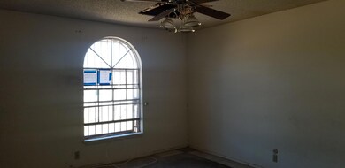 15348 Woodhill Ct, Horizon City, TX 79928 - photo 4