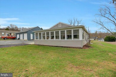 930 Coldspring Rd, Fayetteville, PA 17222 - photo 2