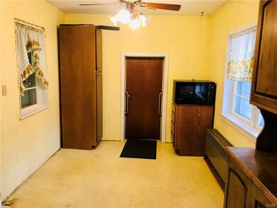 1605 W Greenleaf St, Allentown, PA 18102 - photo 7