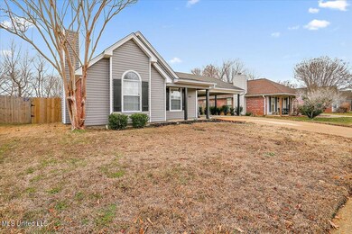 02-326 Evergreen Way