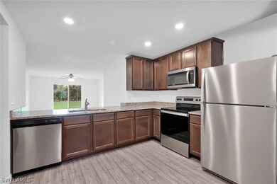 176 Yager Cir, Fort Myers, FL 33913 - photo 2
