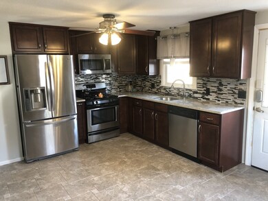 21 Porter St, Woburn, MA 01801 - photo 3