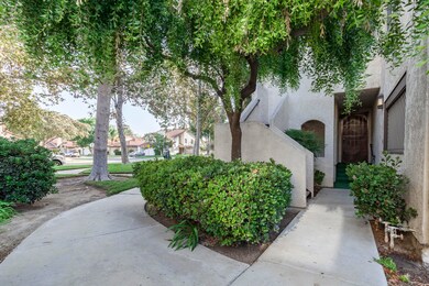 Darby_Hi-2