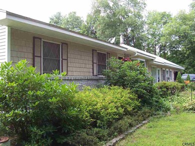 89 Petrified Gardens Rd, Saratoga Springs, NY 12866 - photo 2