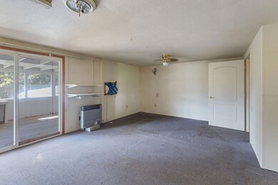 7-web-or-mls-423-pine-tree-dr