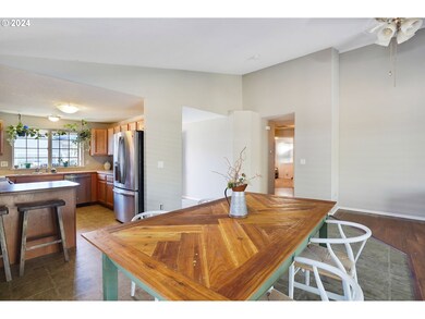 925 Grant St, Lafayette, OR 97127 - photo 6