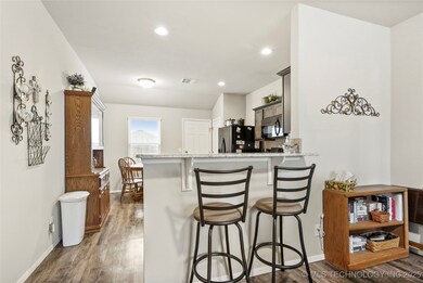 1541 S 30th Ct, Broken Arrow, OK 74014 - photo 6