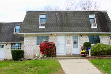 22 Princeton Terrace unit 22, Greenfield, MA 01301 - photo 2