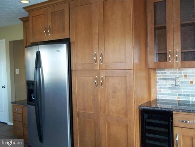 6673 Slacks Rd, Sykesville, MD 21784 - photo 3