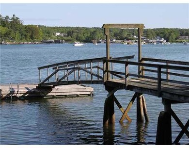 Waterfront/Dock/Pier.