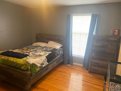 2909 SW 33rd Cir, Topeka, KS 66614 - photo 6