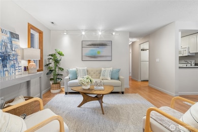 12616 NE 119th St unit D7, Kirkland, WA 98034 - photo 6