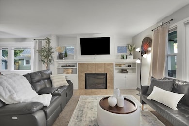 814 E 32nd Ave, Spokane, WA 99203 - photo 3