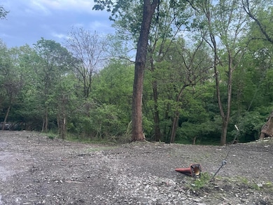 3295 Fyffe Ave, Cincinnati, OH 45211 - photo 3