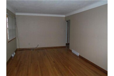 3847 56th St, Des Moines, IA 50310 - photo 7