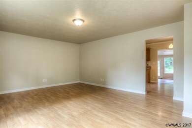 5085 Chehalis Dr N, Keizer, OR 97303 - photo 6