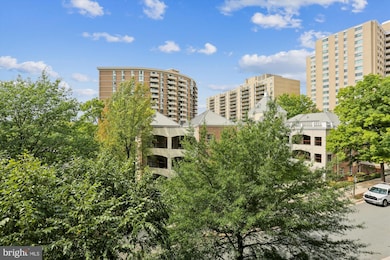 The Carleton unit 208, Chevy Chase, MD 20815 - photo 5