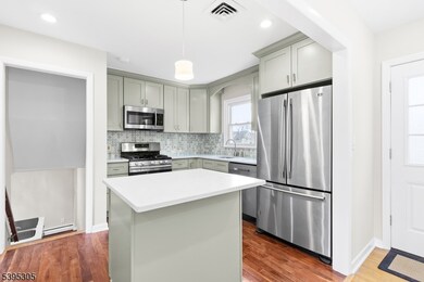 19 Petry Dr, East Hanover, NJ 07936 - photo 7