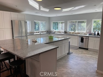 36005 Glen Oaks Rd, Temecula, CA 92592 - photo 5