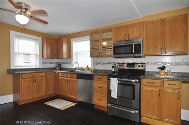 24 Tower St, Pawtucket, RI 02860 - photo 6