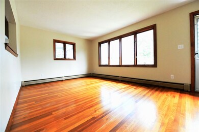 48 Miami Ct, Manchester, NH 03103 - photo 4