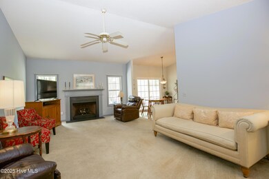 126 Pinecone Ct-23