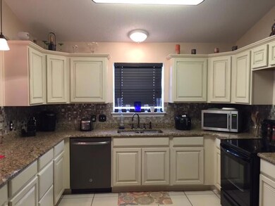 Ivalea Kitchen 2