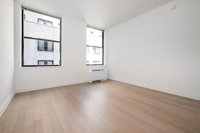 70 Pine St unit 702, New York, NY 10005 - photo 2