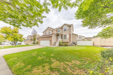 1384 W 2175 S, Woods Cross, UT 84087 - photo 2