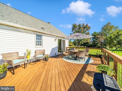 2684 Lydia Ct, Adamstown, MD 21710 - photo 6