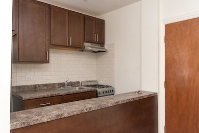 4756 N Maplewood Ave unit G4, Chicago, IL 60625 - photo 4