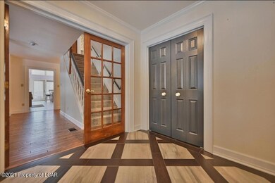 207 Lake Vista Ct, Drums, PA 18222 - photo 6