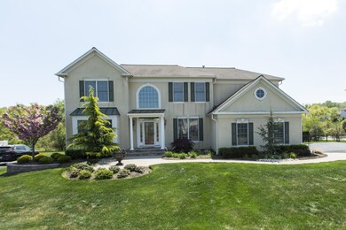 14 Crape Myrtle Dr, Holmdel, NJ 07733 - photo 2