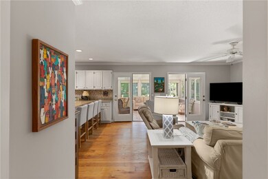 216 Dunbarton Dr, Saint Simons Island, GA 31522 - photo 7