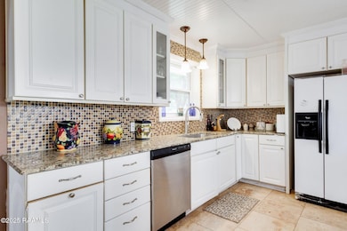 2580 Grand Point Hwy, Breaux Bridge, LA 70517 - photo 4