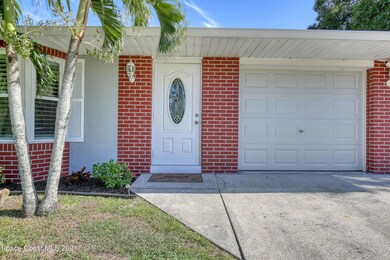 1 CAR ATTACHED GARAGE
