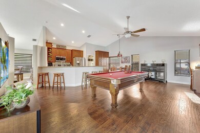 12585 SW 9th Place, Davie, FL 33325 - photo 5