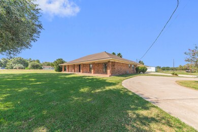 13735Hwy693-8