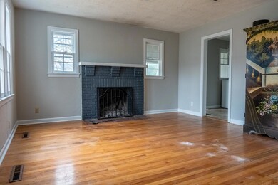 821 Robinson St, West Lafayette, IN 47906 - photo 4