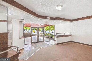 1826 Metzerott Rd, Adelphi, MD 20783 - photo 2