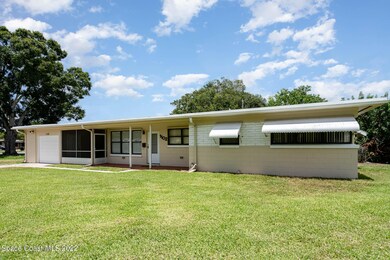 3 bedroom 2 baths