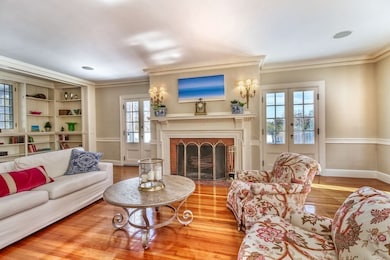 665 Clapboardtree St, Westwood, MA 02090 - photo 7