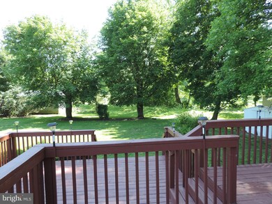 10268 Amsterdam Rd, Waynesboro, PA 17268 - photo 6