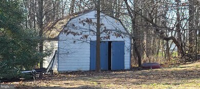 1135 Buckhorn Rd, Sykesville, MD 21784 - photo 4