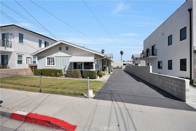 2319 Vanderbilt Ln, Redondo Beach, CA 90278 - photo 6