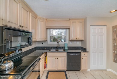 10208 Foxboro Dr L-27