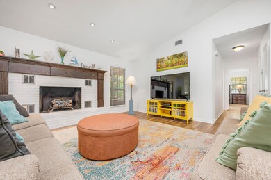 390 Calcutta Dr-Gulf Breeze-FL-36