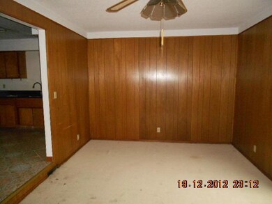 4890 Botsford Dr, Columbus, OH 43232 - photo 6