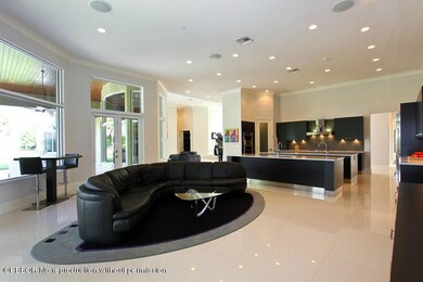 Family Room Kitchen